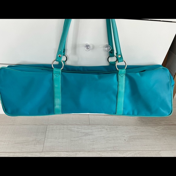 Stylish and roomy yoga matt bag - Picture 7 of 13